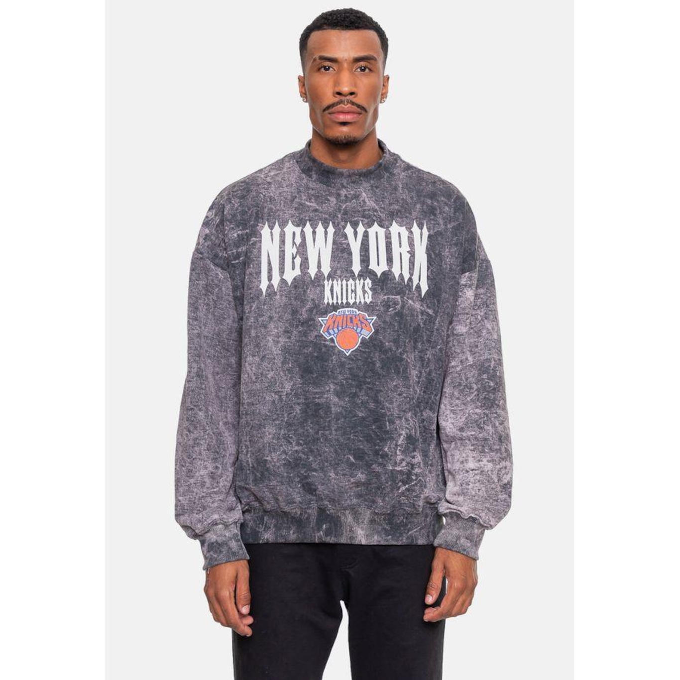 Blusão de Moletom com Capuz Nba Gothic Team New York Knicks - Masculino - Foto 1