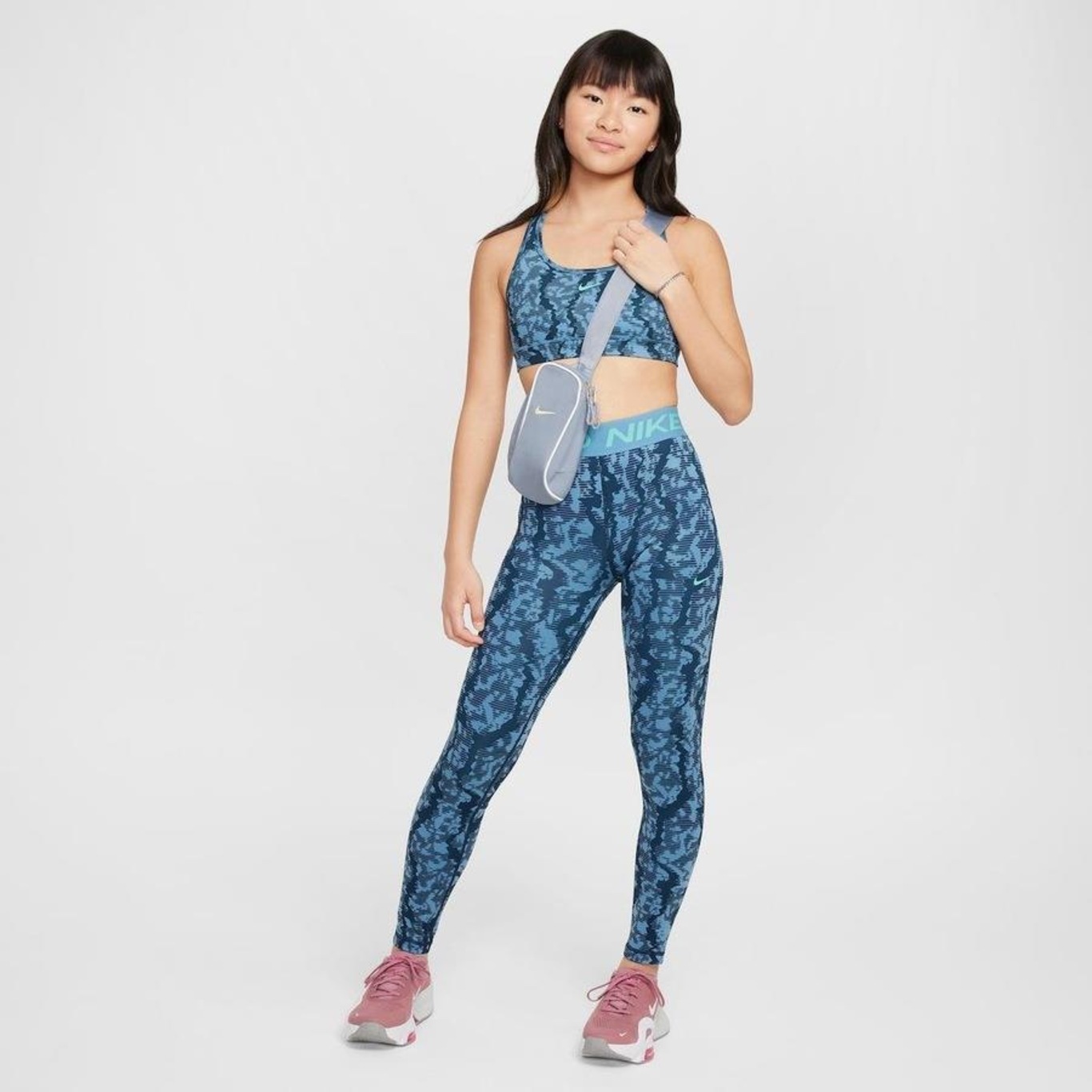 Calça Nike Tri-Fit Sport - Infantil - Foto 4