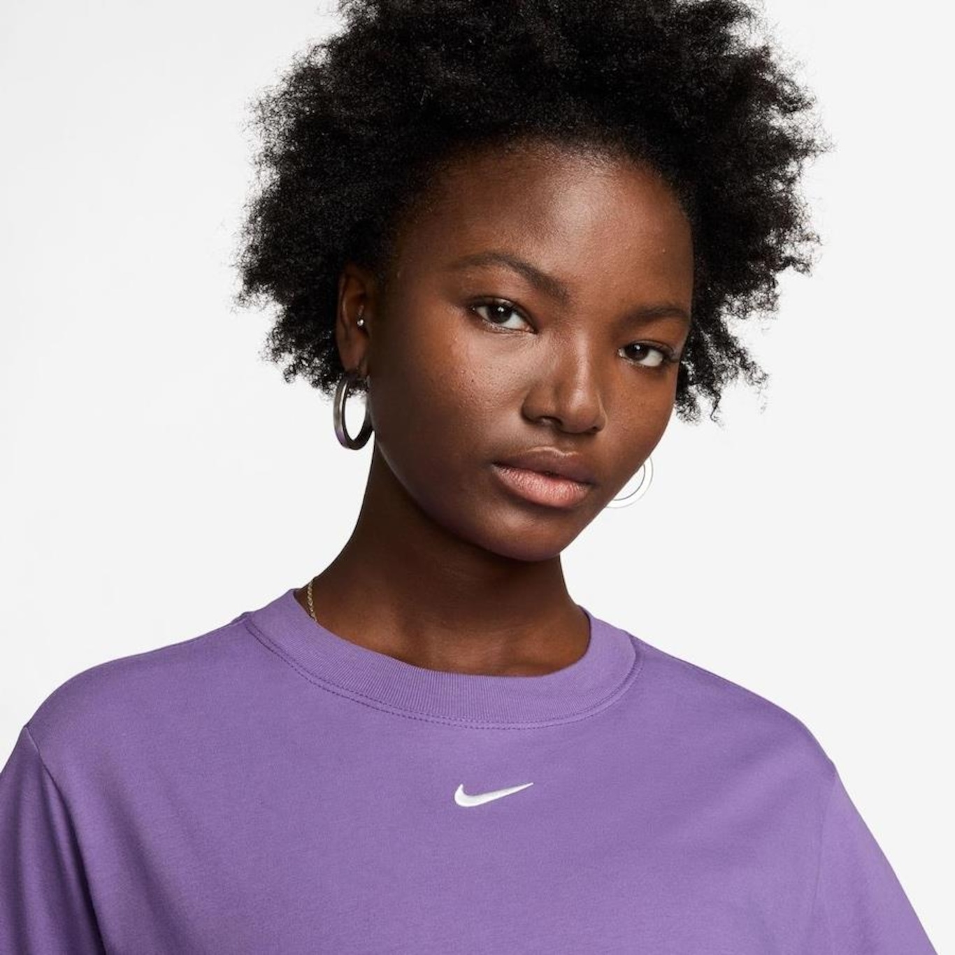 Camiseta Nike Sportswear - Feminina - Foto 1