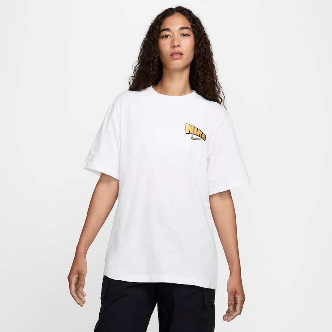 Camiseta Nike Sportswear Vintage Feminina - Foto 1