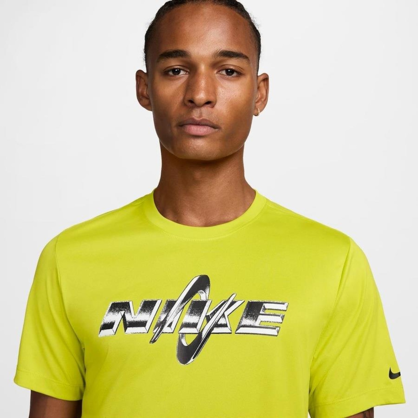 Camiseta Nike Dri-Fit - Masculina - Foto 2