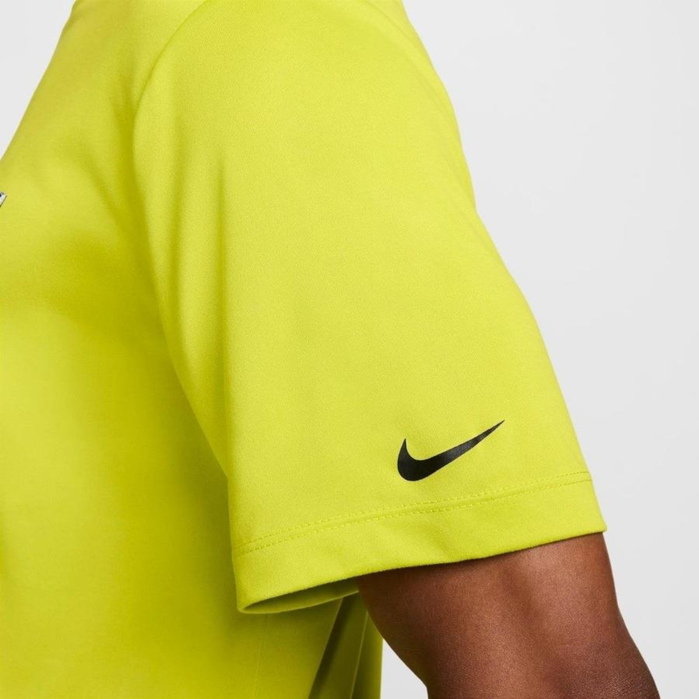 Camiseta Nike Dri-Fit - Masculina - Foto 4