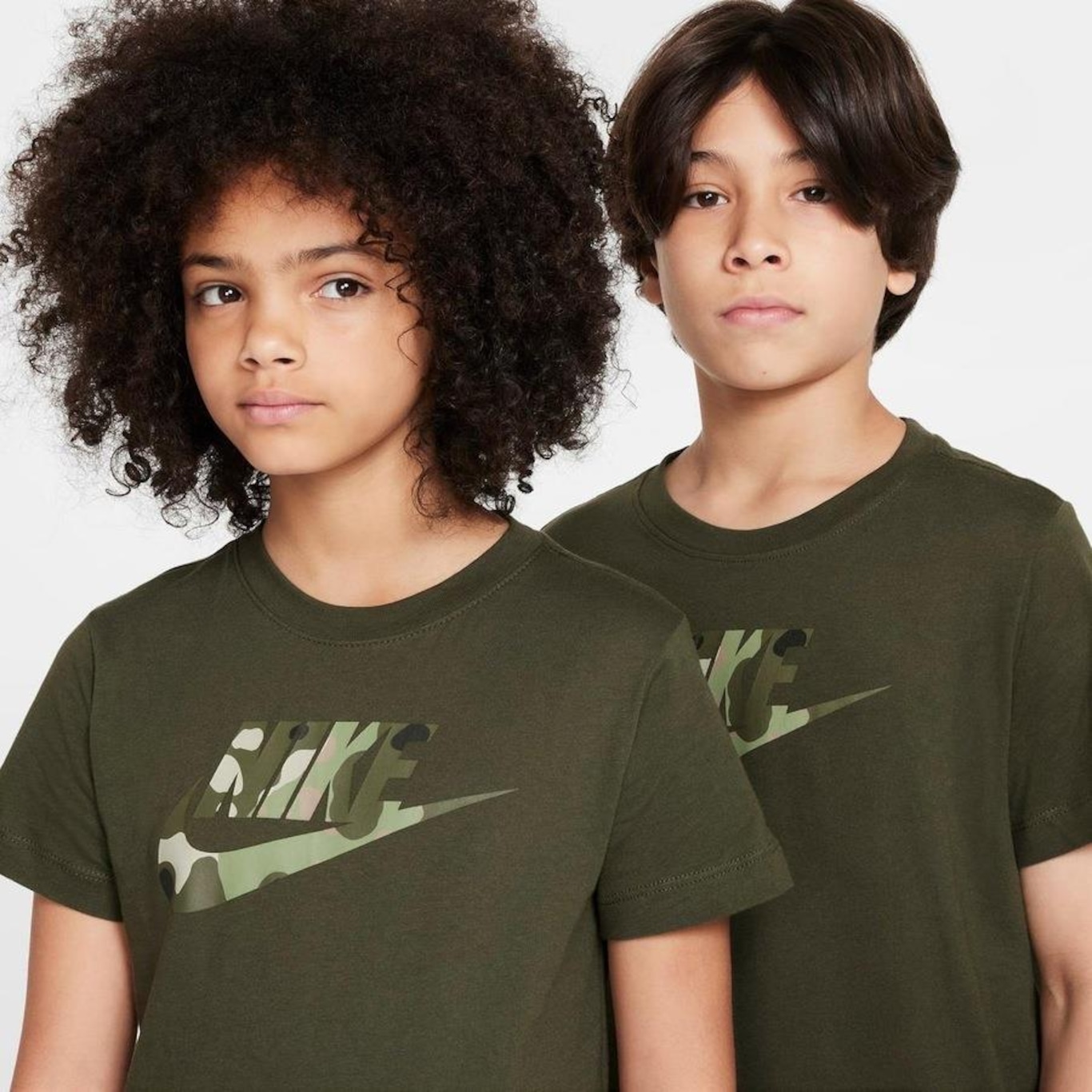 Camiseta Nike Sportswear Club - Infantil - Foto 1