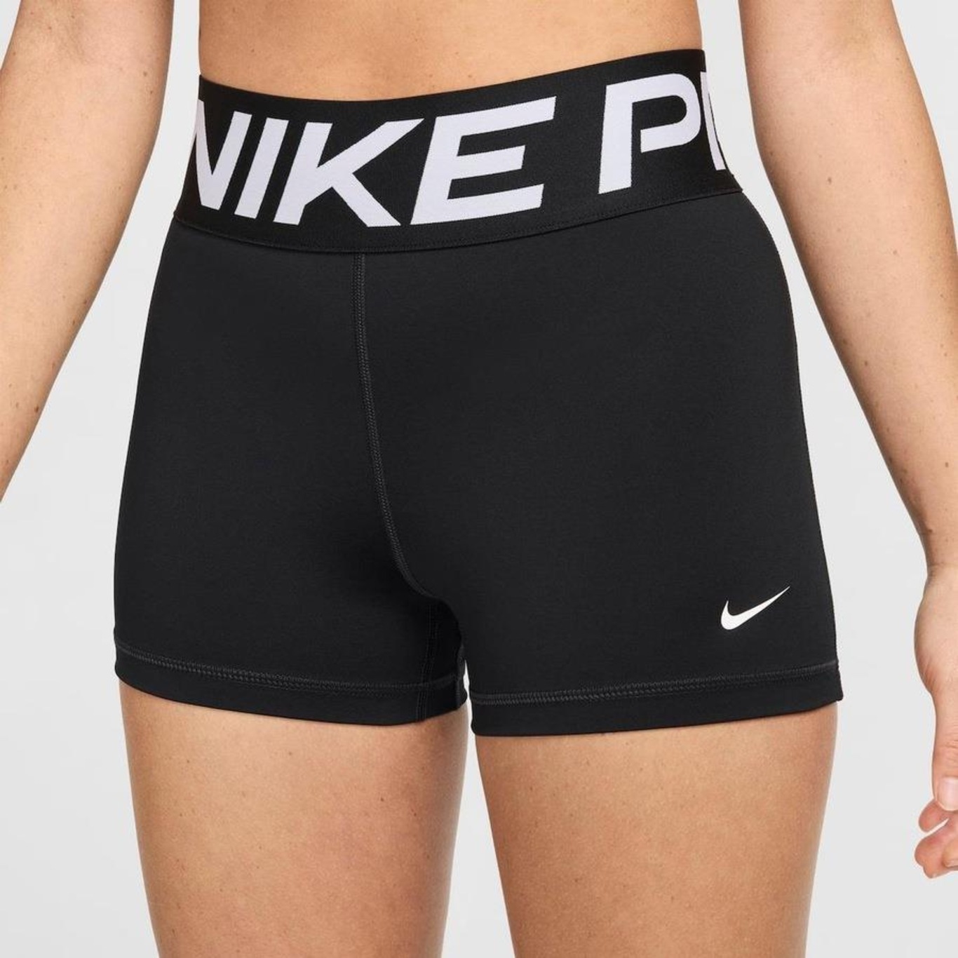 Short Nike Pro - Feminino - Foto 1