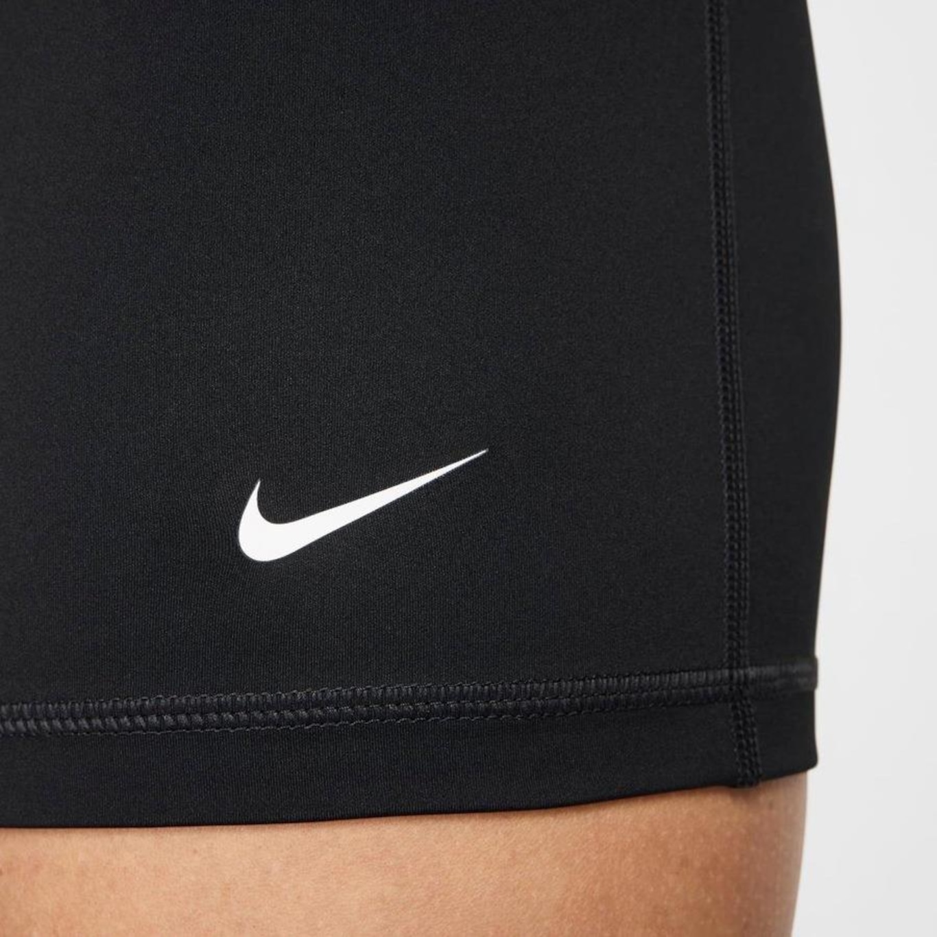 Short Nike Pro - Feminino - Foto 4