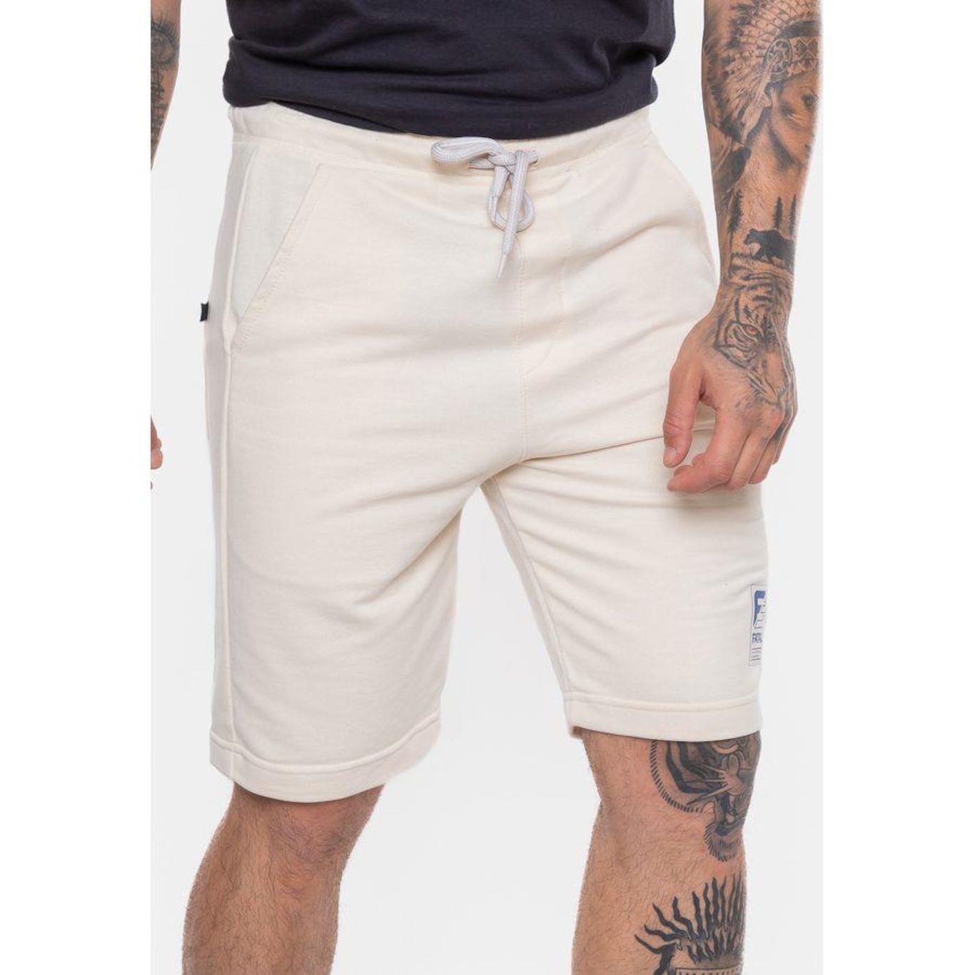 Bermuda de Moletom Fatal Fashion Basic Areia - Masculina - Foto 4