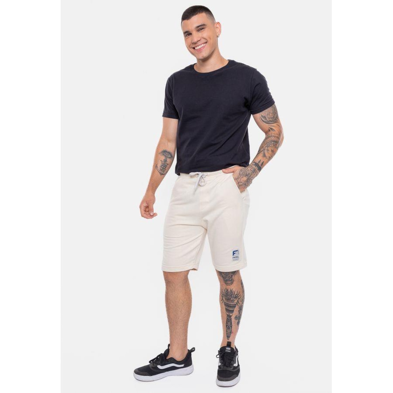 Bermuda de Moletom Fatal Fashion Basic Areia - Masculina - Foto 5