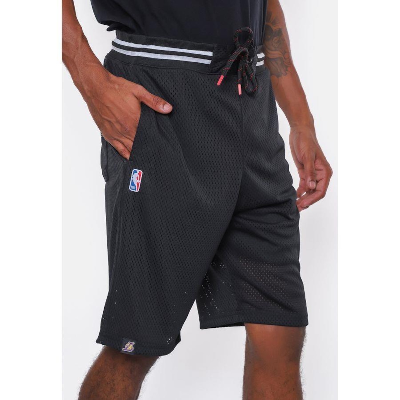 Bermuda Nba Sintética Mesh Los Angeles Lakers Preta - Nba - Masculino - Foto 5