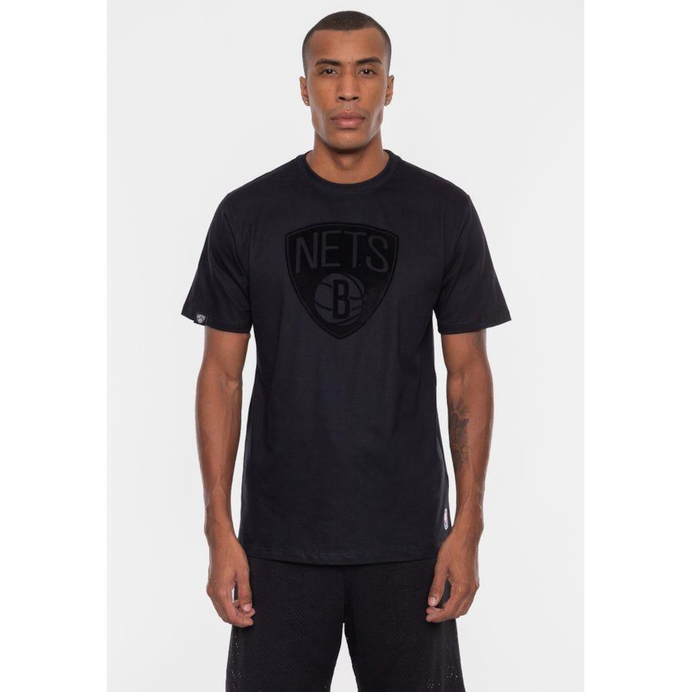 Camiseta Nba Velvet Logo Brooklyn Nets - Masculina - Foto 4