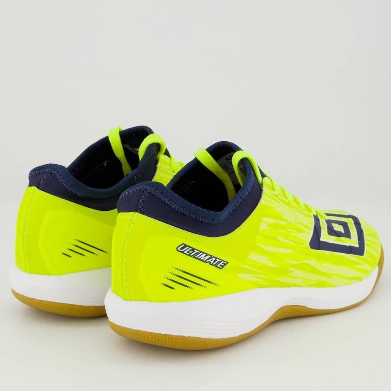 Chuteira Futsal Umbro Ultimate - Infantil - Foto 3