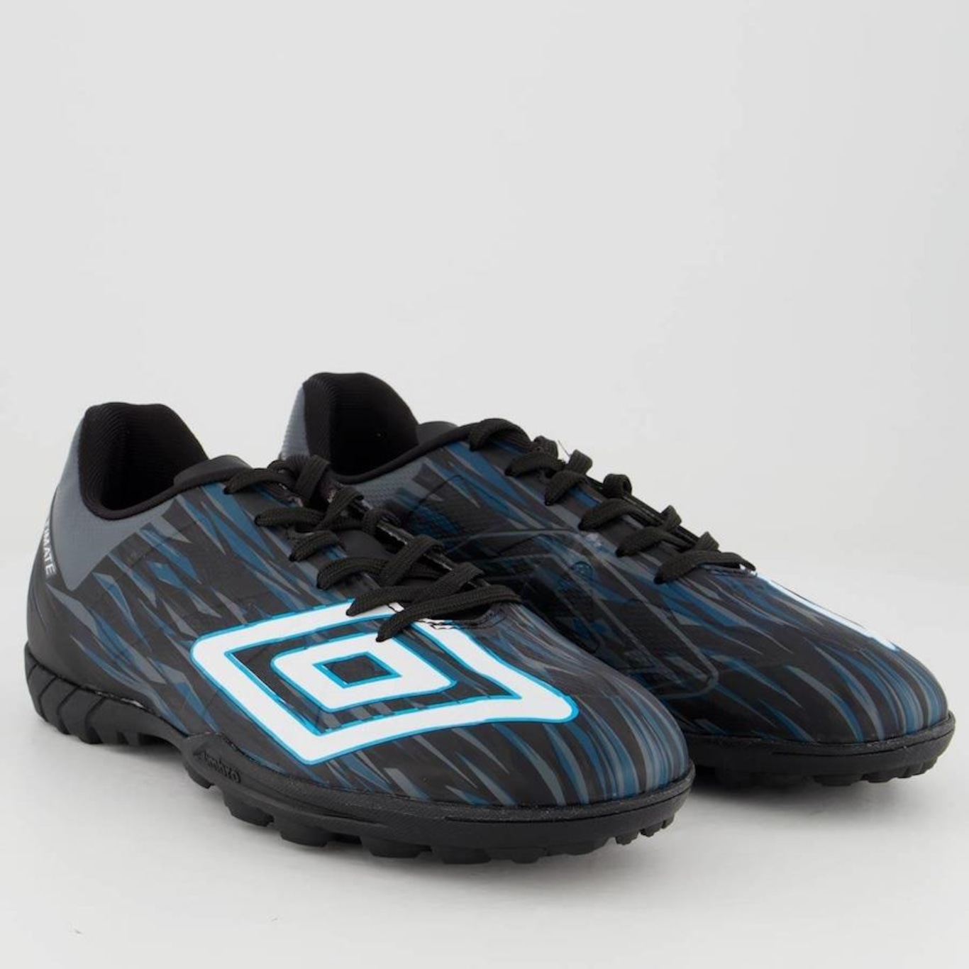 Chuteira Society Umbro Ultimate - Adulto - Foto 2