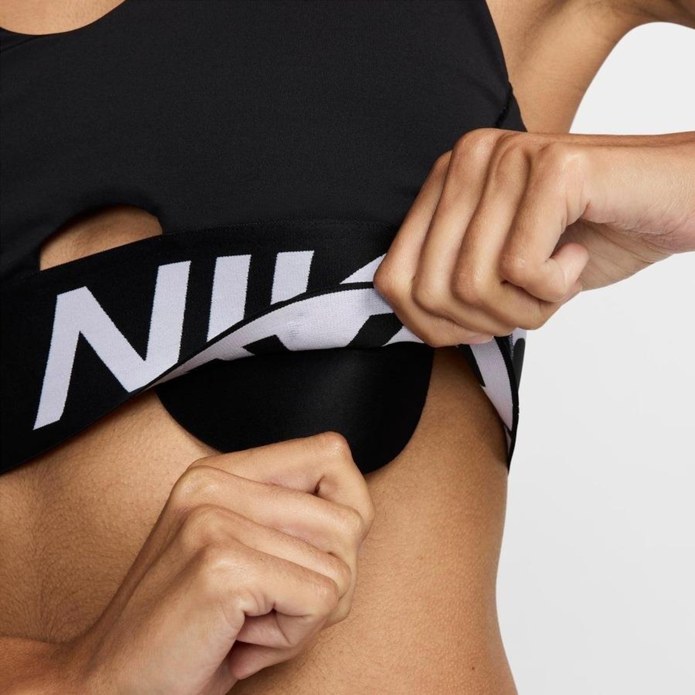 Top Fitness Nike Pro Indy Plunge - Feminino - Foto 5