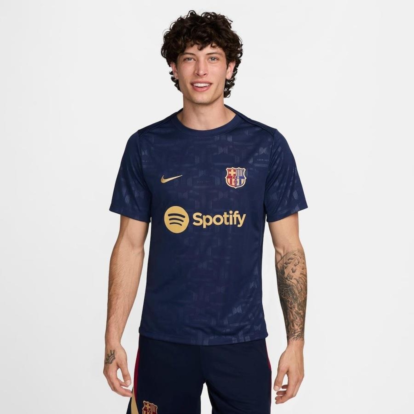 Camiseta Nike Barcelona Academy Pro Pre Match - Masculina - Foto 1