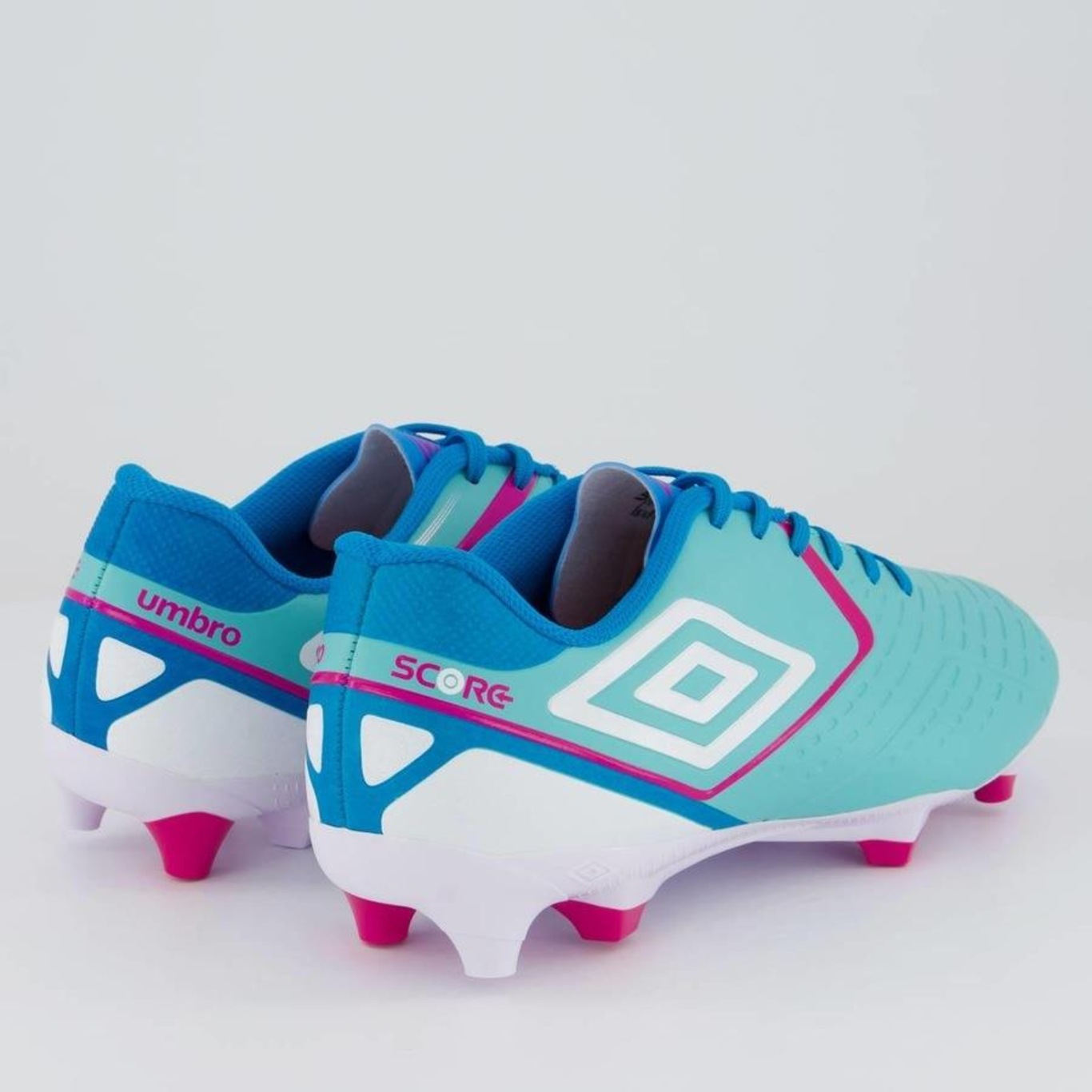 Chuteira de Campo Umbro Score - Adulto - Foto 3