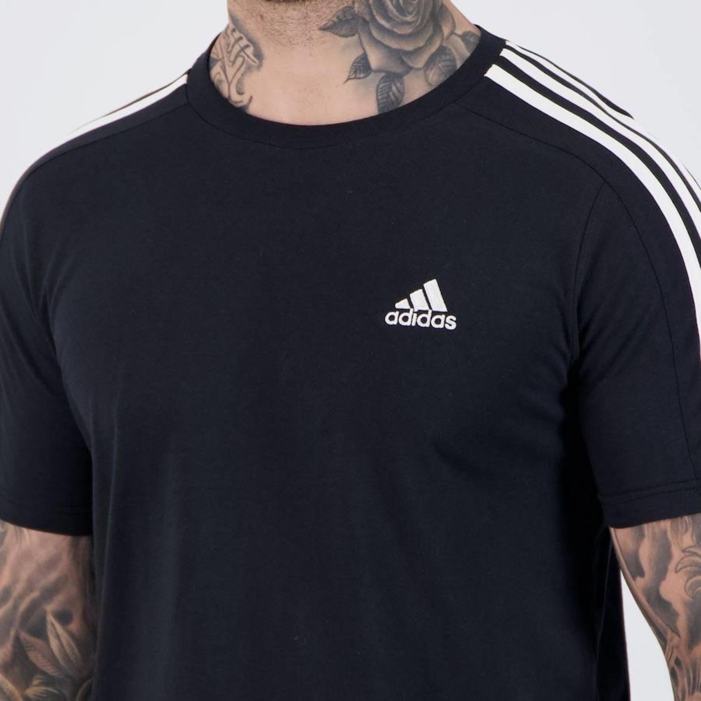 Camiseta Adidas 3 Stripes - Masculina - Foto 5