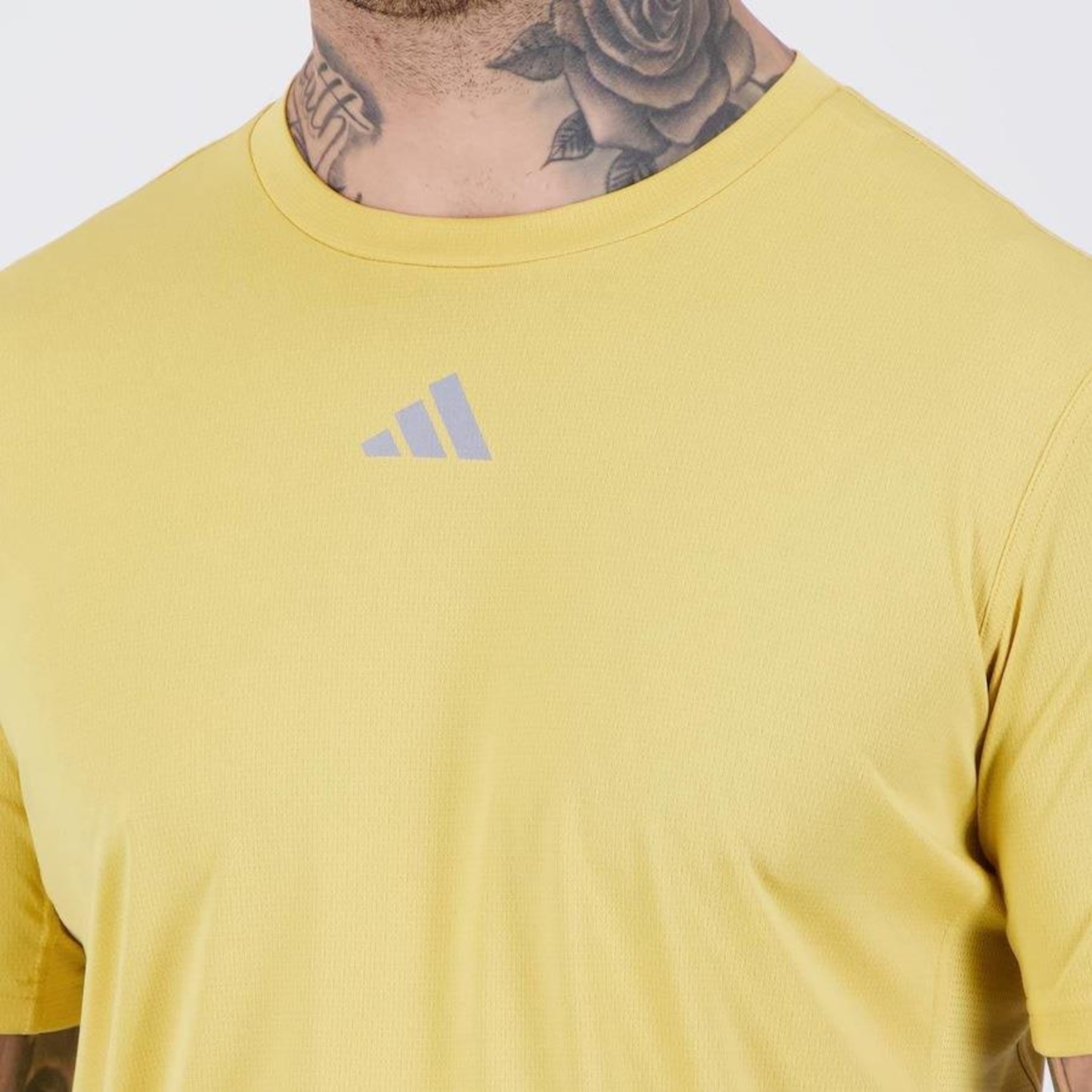 Camiseta Adidas Hiit 3S - Masculina - Foto 5