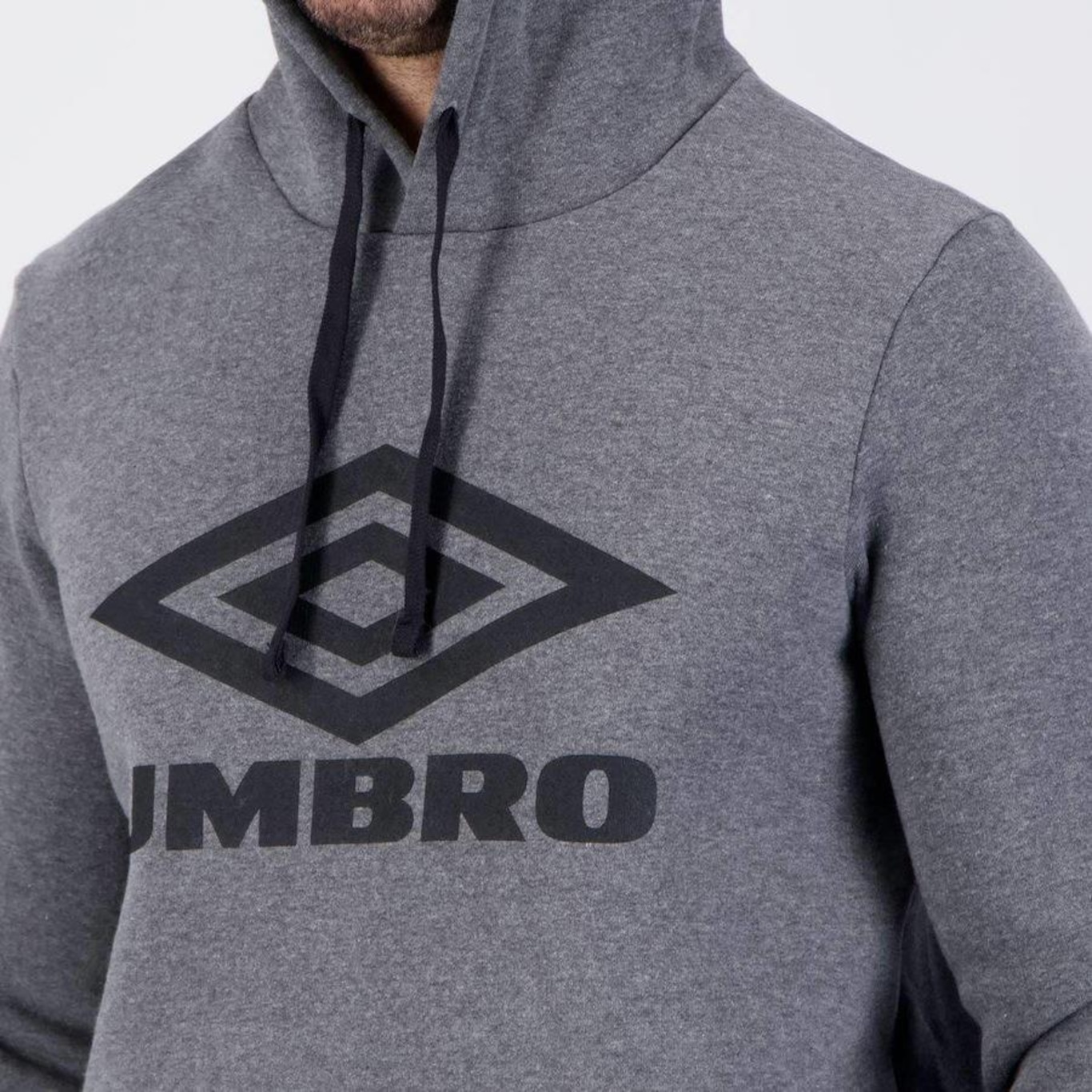 Blusão de Moletom com Capuz Umbro Essential - Masculino - Foto 5