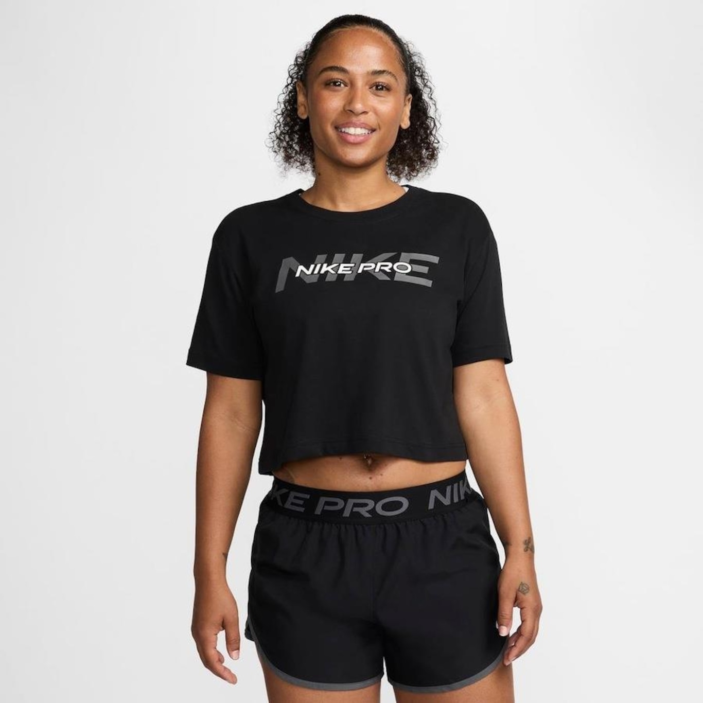 Camiseta Nike Pro Cropped - Feminina - Foto 1