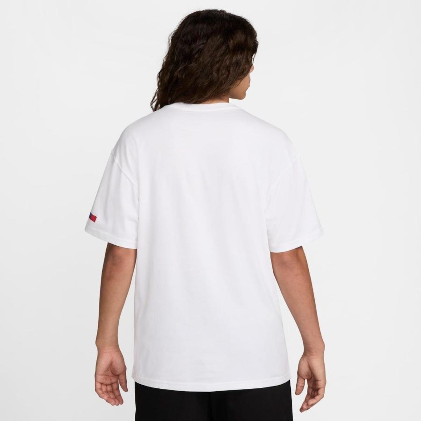 Camiseta Nike Sportswear - Masculina - Foto 2