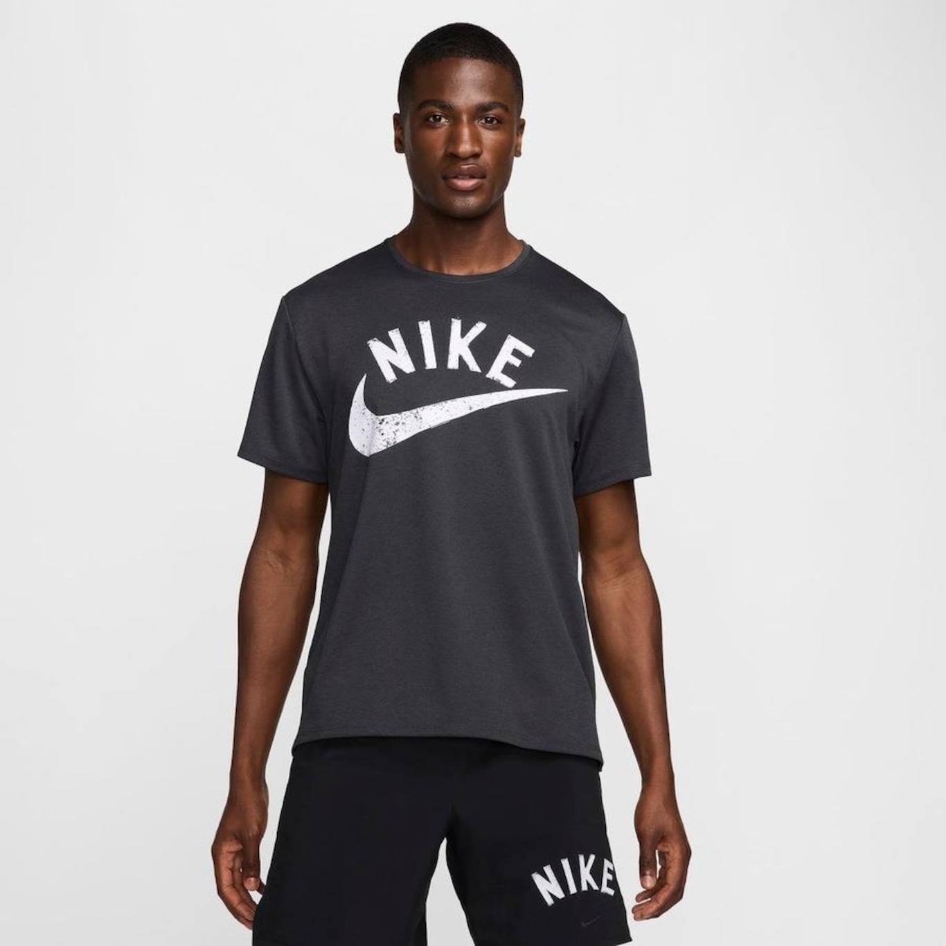 Camiseta Nike Dri-Fit Miller - Masculina - Foto 1