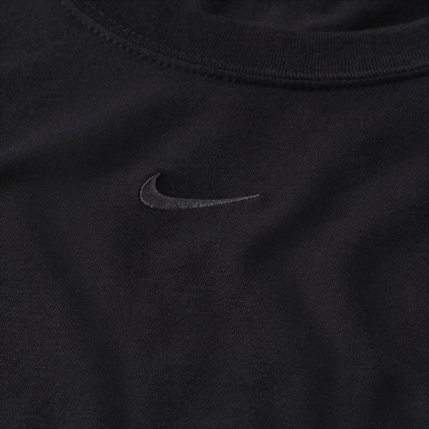 Camiseta Nike Sportswear - Feminina - Foto 5