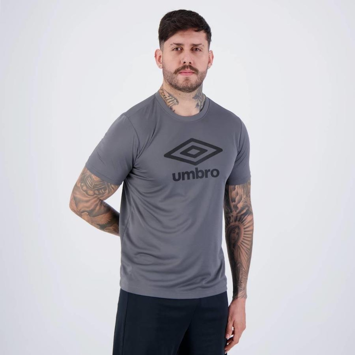 Camisa Umbro Essential Diamond - Masculina - Foto 2