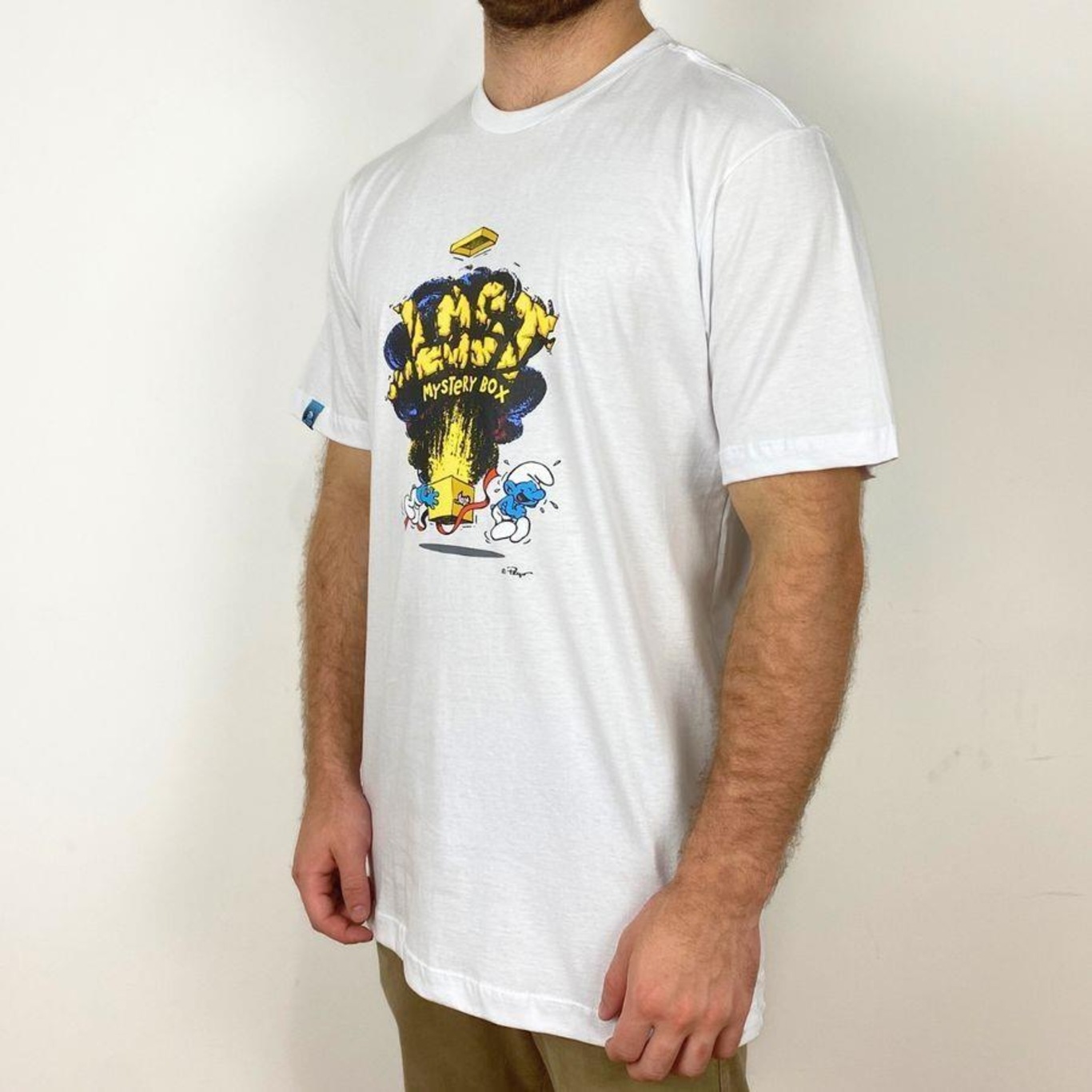 Camiseta Lost Smurfs Mistery Box - Masculina - Foto 2