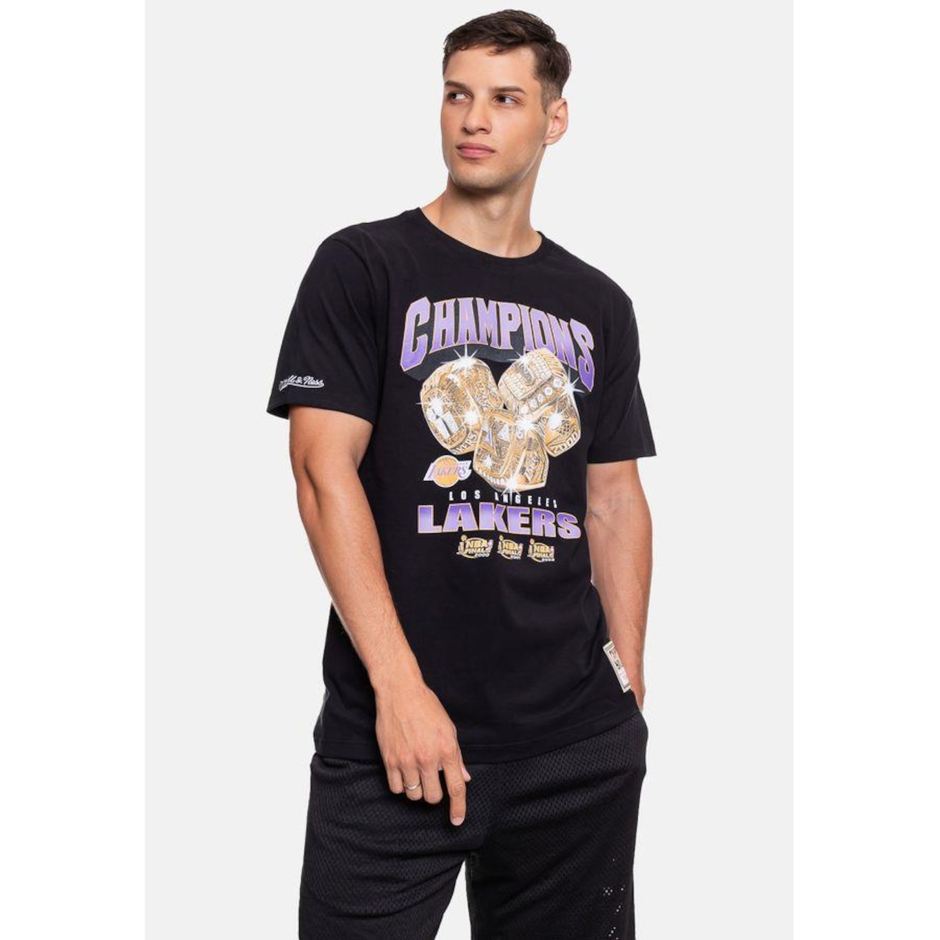 Camiseta Mitchell & Ness Rings Los Angeles Lakers - Masculina - Foto 3