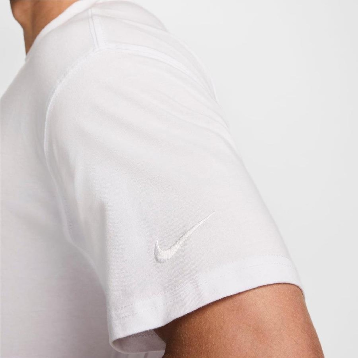 Camiseta Nike Max90 - Masculina - Foto 5