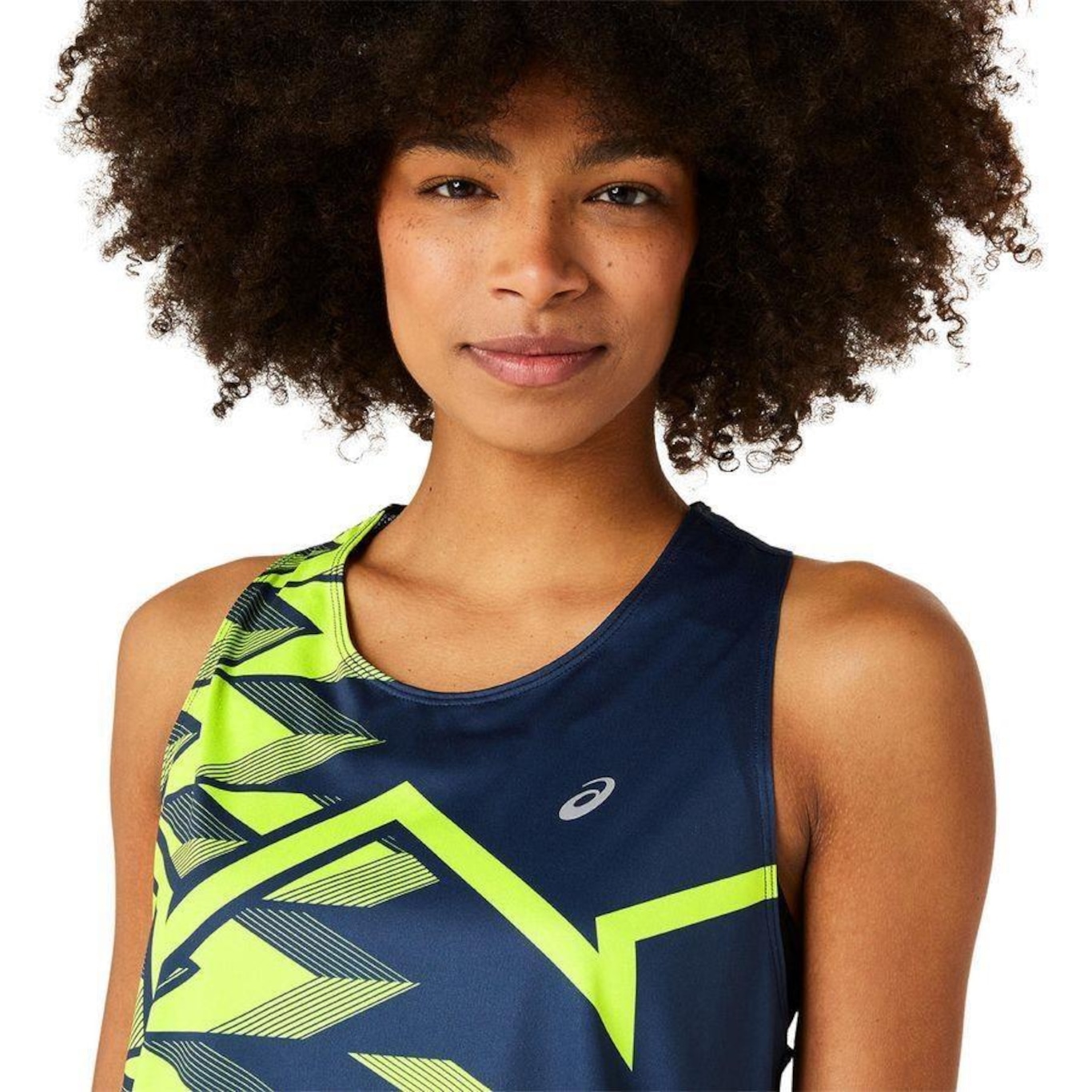 Camiseta Regata Asics Actibreeze - Feminina - Foto 4