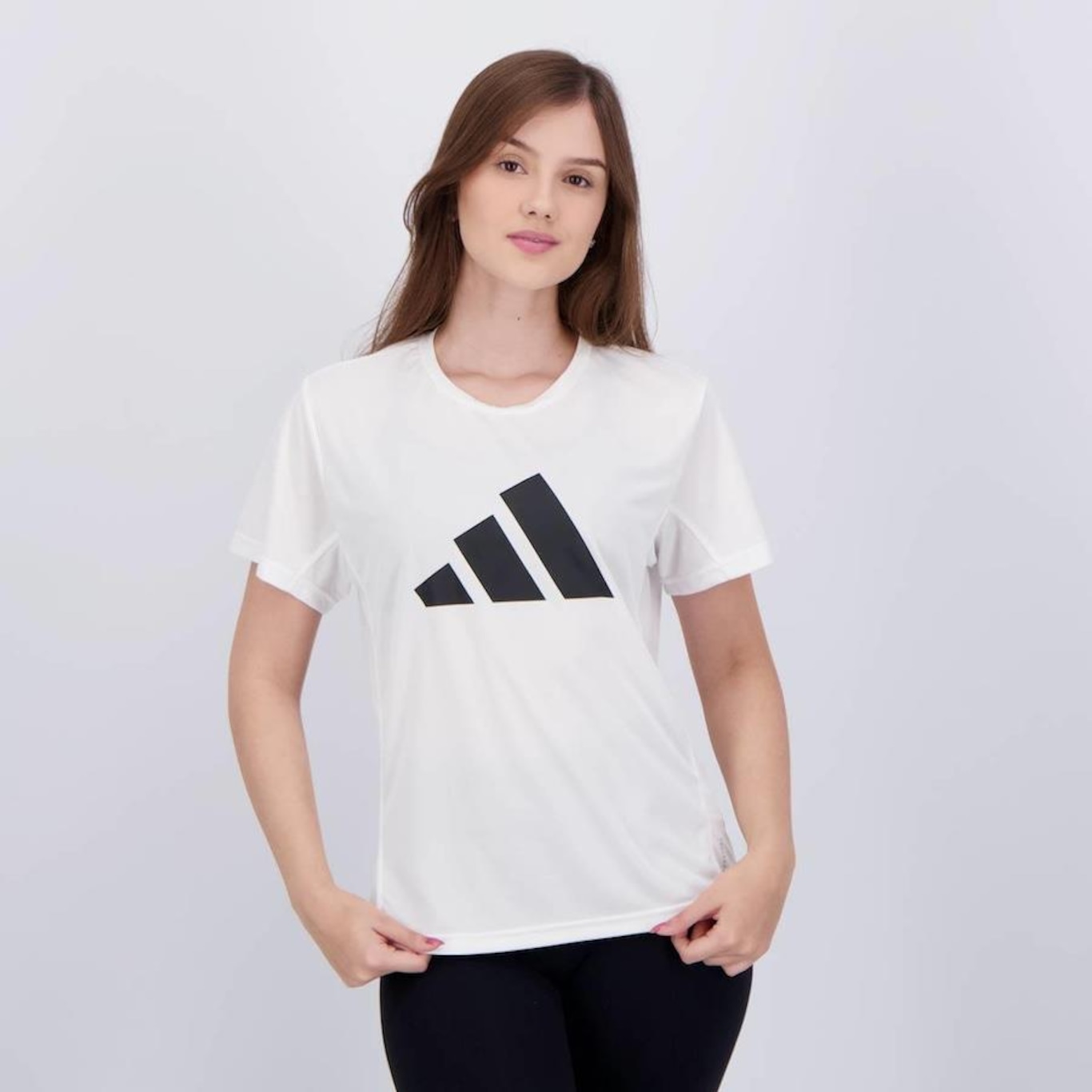 Camiseta adidas Run It Logo - Feminina - Foto 1