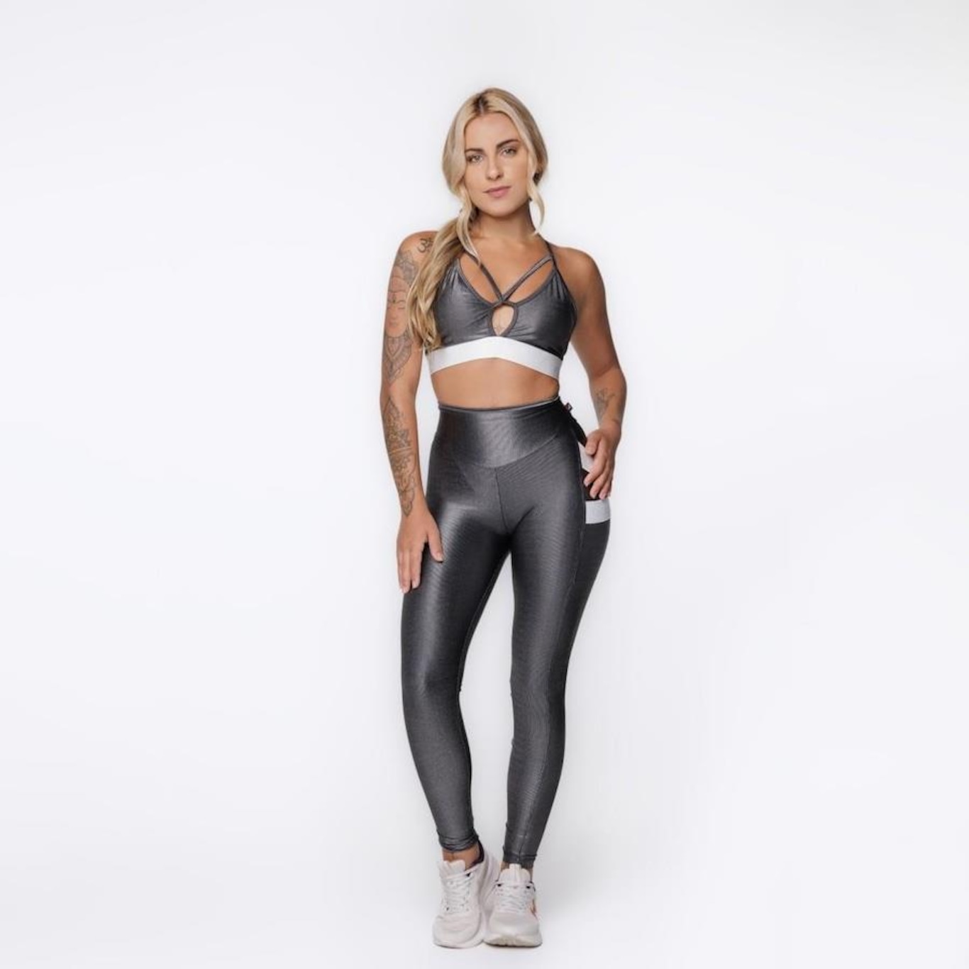 Conjunto Fitness Orbis: Calça Legging com Bolso + Top Tiras Bojo - Feminina - Foto 1