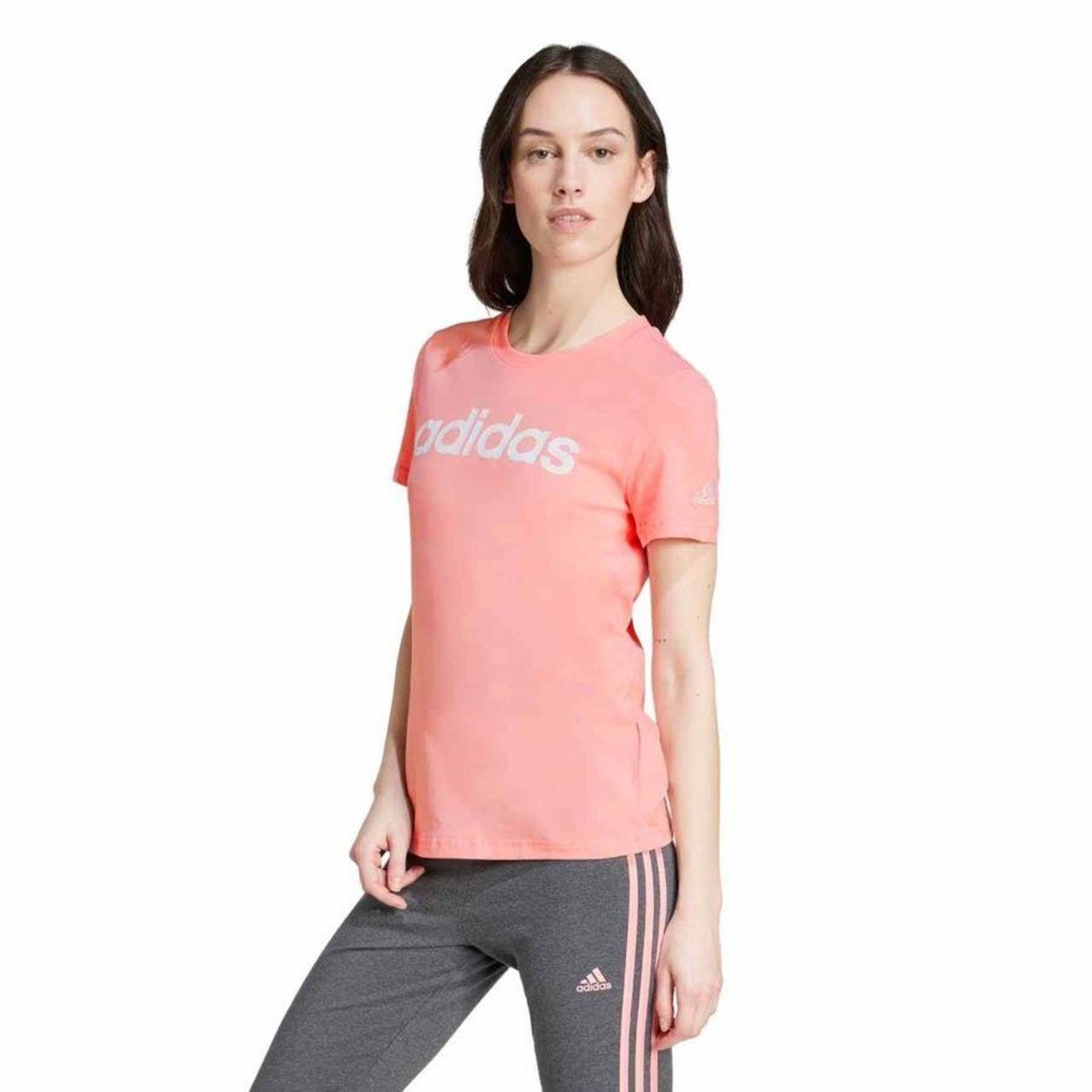 Camiseta adidas Logo Linear - Feminina - Foto 2