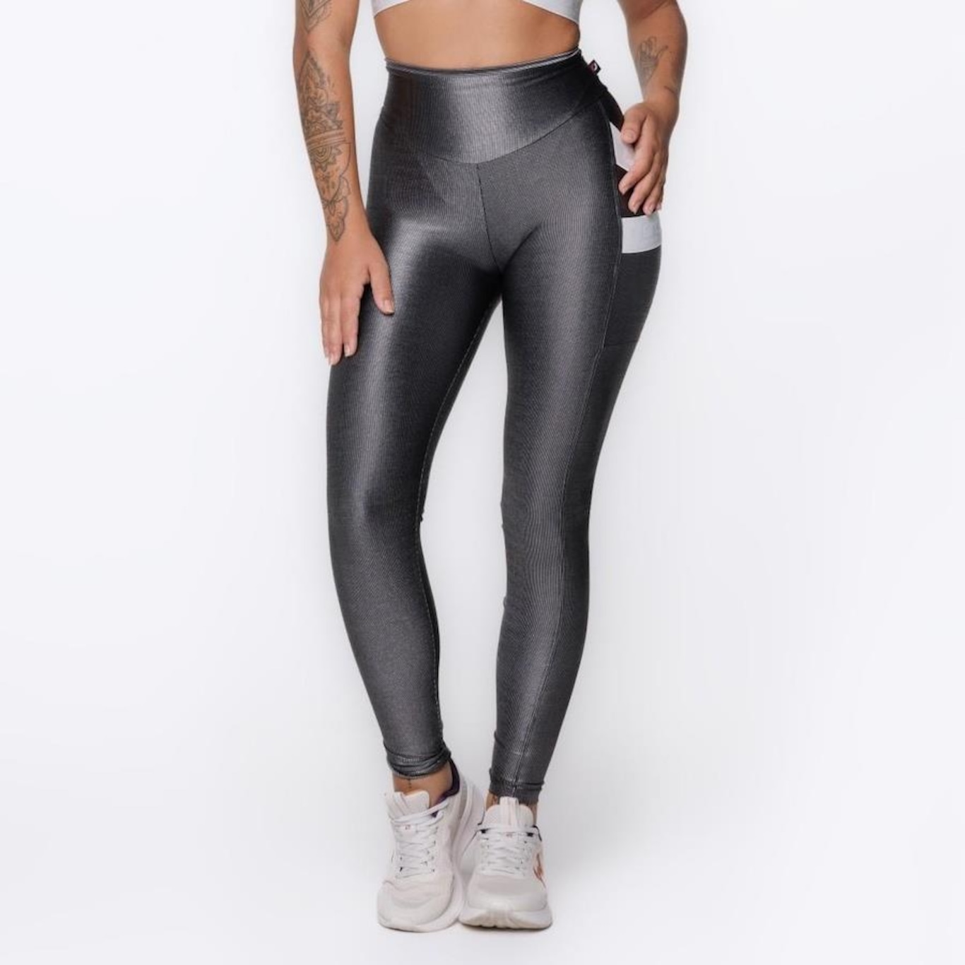 Calça Legging Orbis Fitness Cós Alto Bolso Lateral Recortes - Feminina - Foto 4