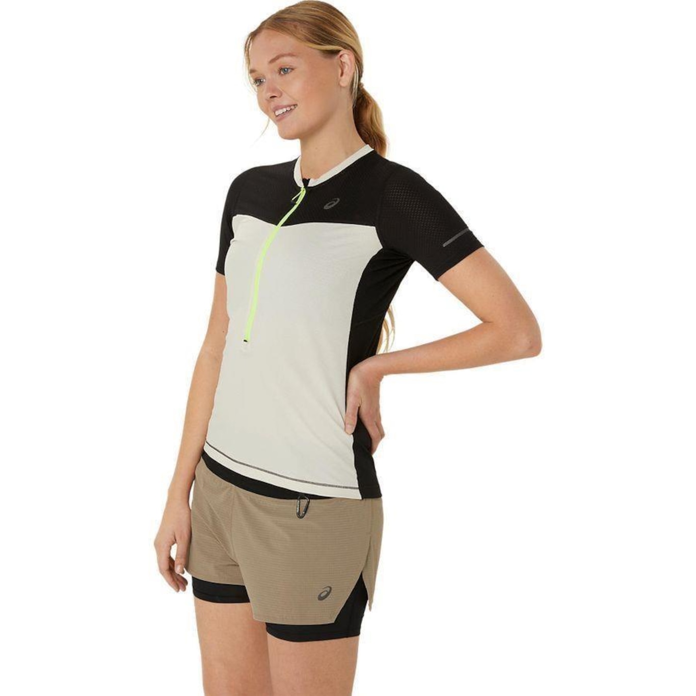 Camiseta Asics Fujitrail - Feminina - Foto 3