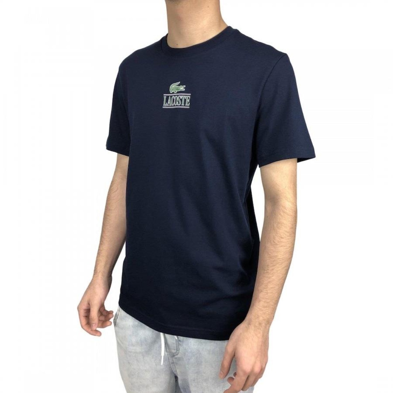 Camiseta Lacoste Logo Central - Masculina - Foto 3