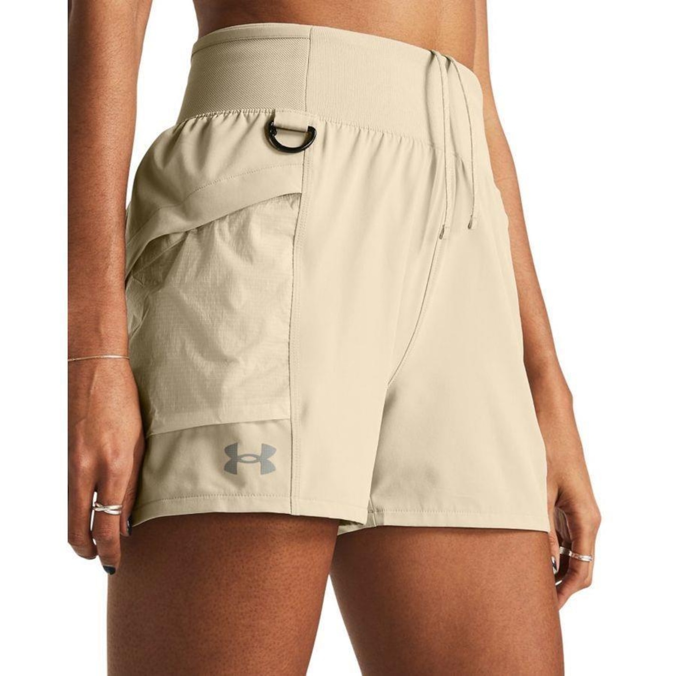 Shorts Under Armour Lauch - Feminino - Foto 4