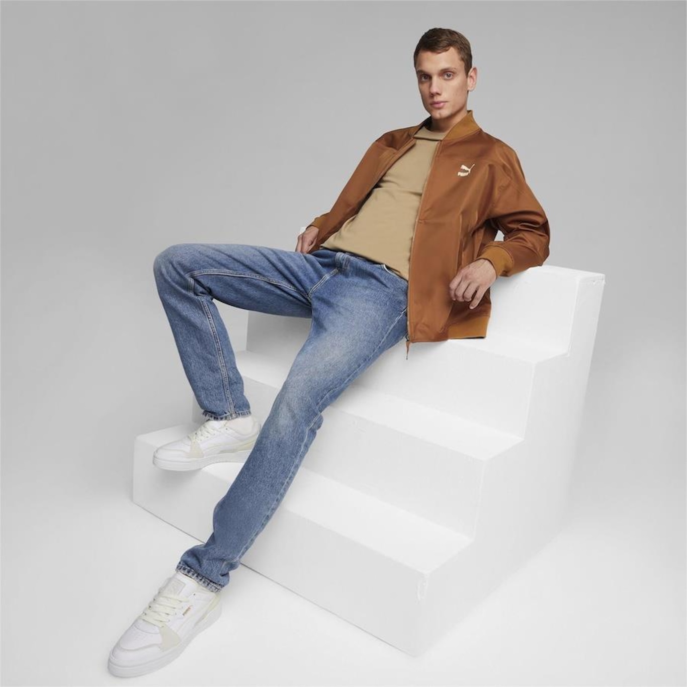 Jaqueta Bomber Puma Classics Seasonal Masculina - Foto 4