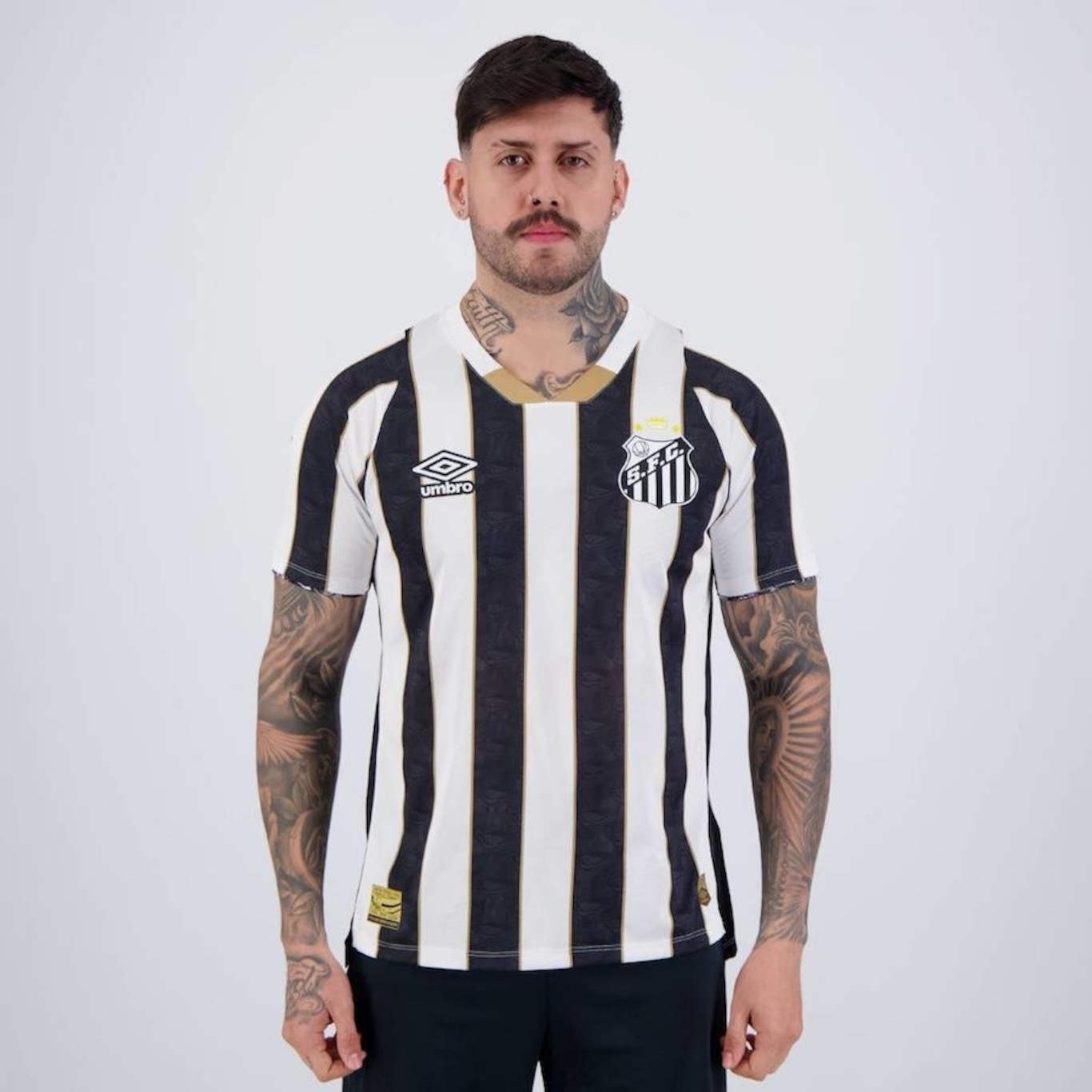 Camisa Umbro Santos Ii 2024 Jogador - Masculina - Foto 1