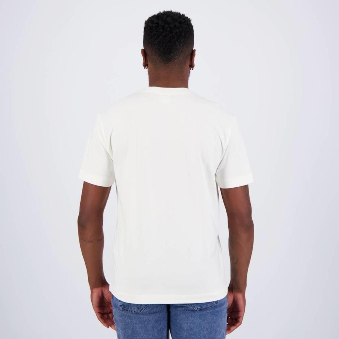 Camiseta Fila Comfort Letter - Masculina - Foto 4