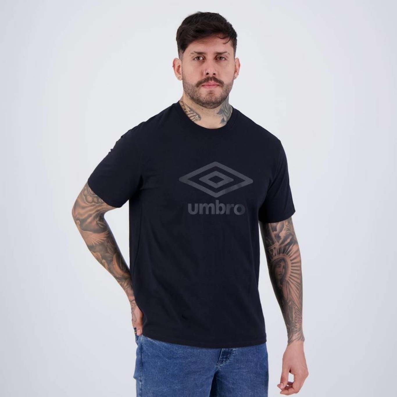 Camiseta Umbro Essential Comfy - Masculina - Foto 2