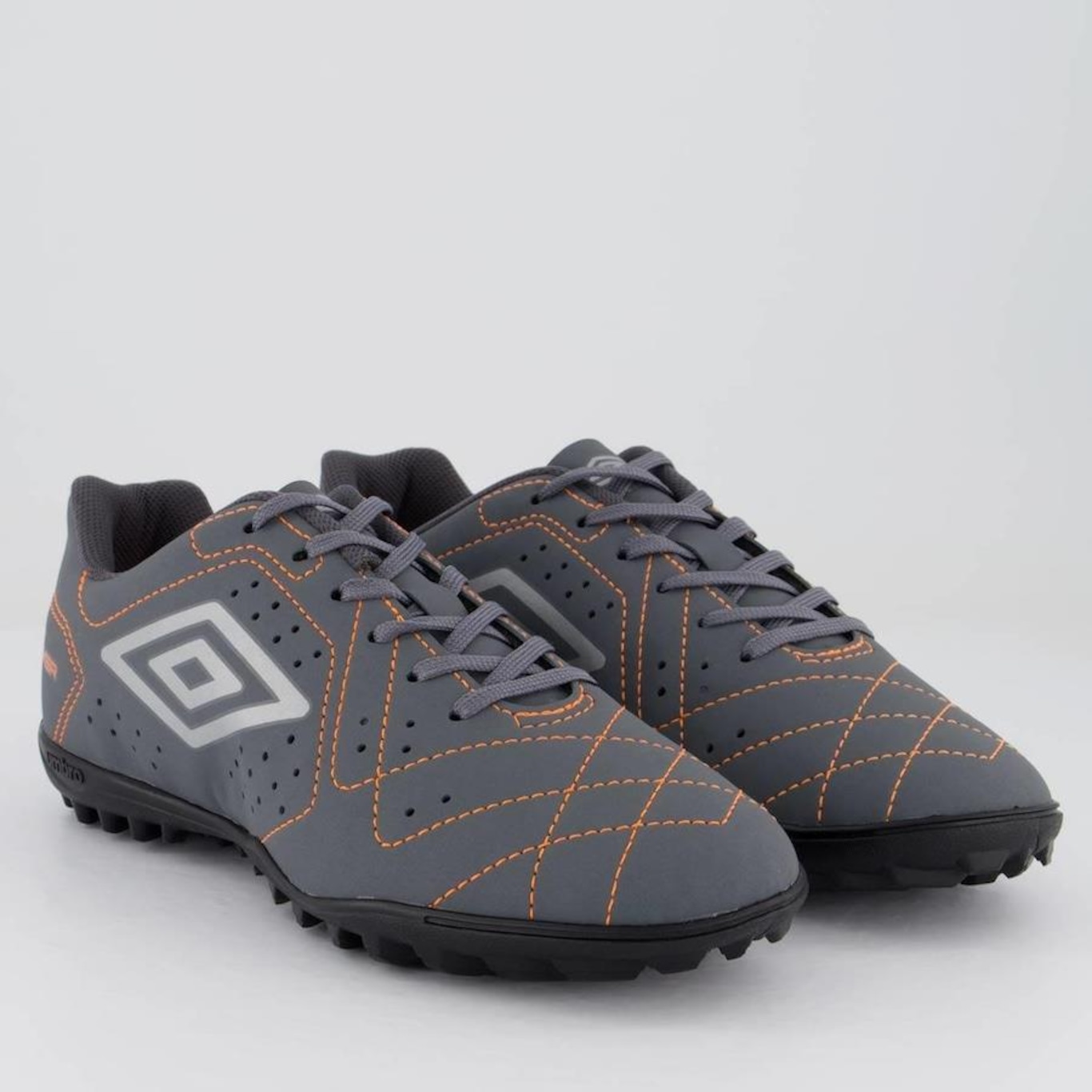 Chuteira Society Umbro Neo Striker - Adulto - Foto 2