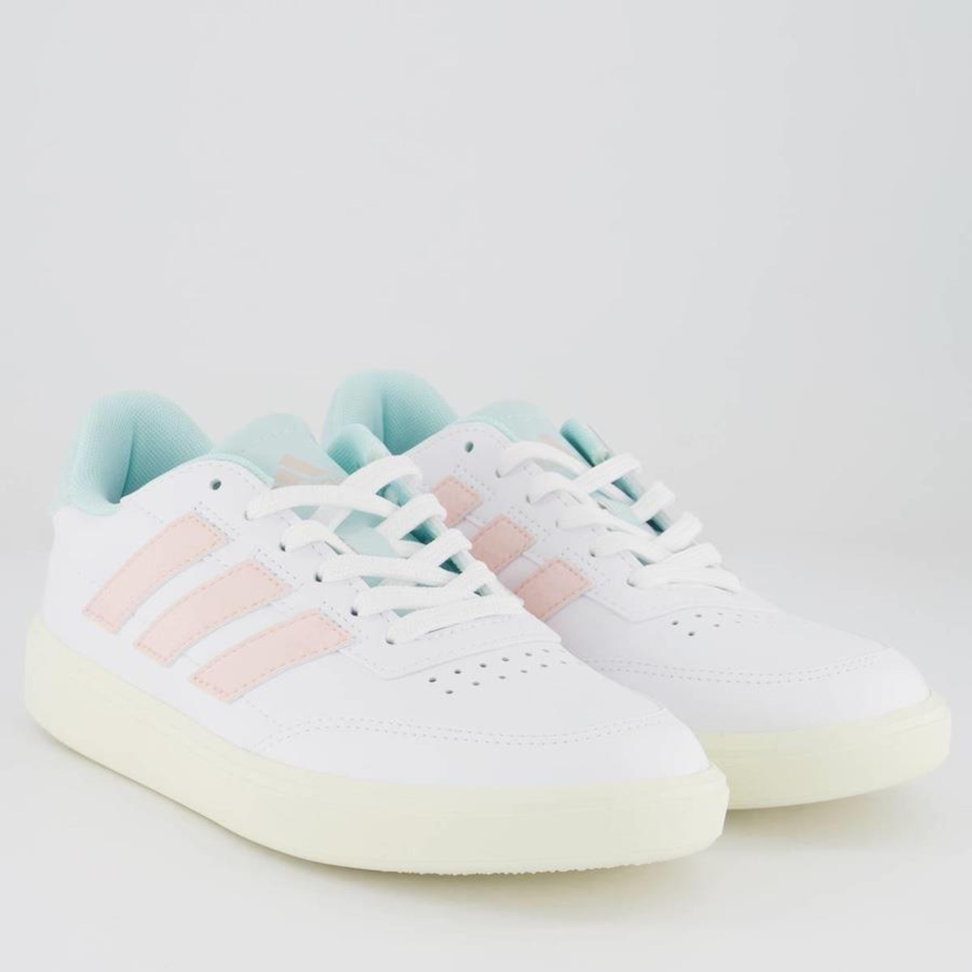 Tênis adidas Courtblock - Feminino - Foto 2