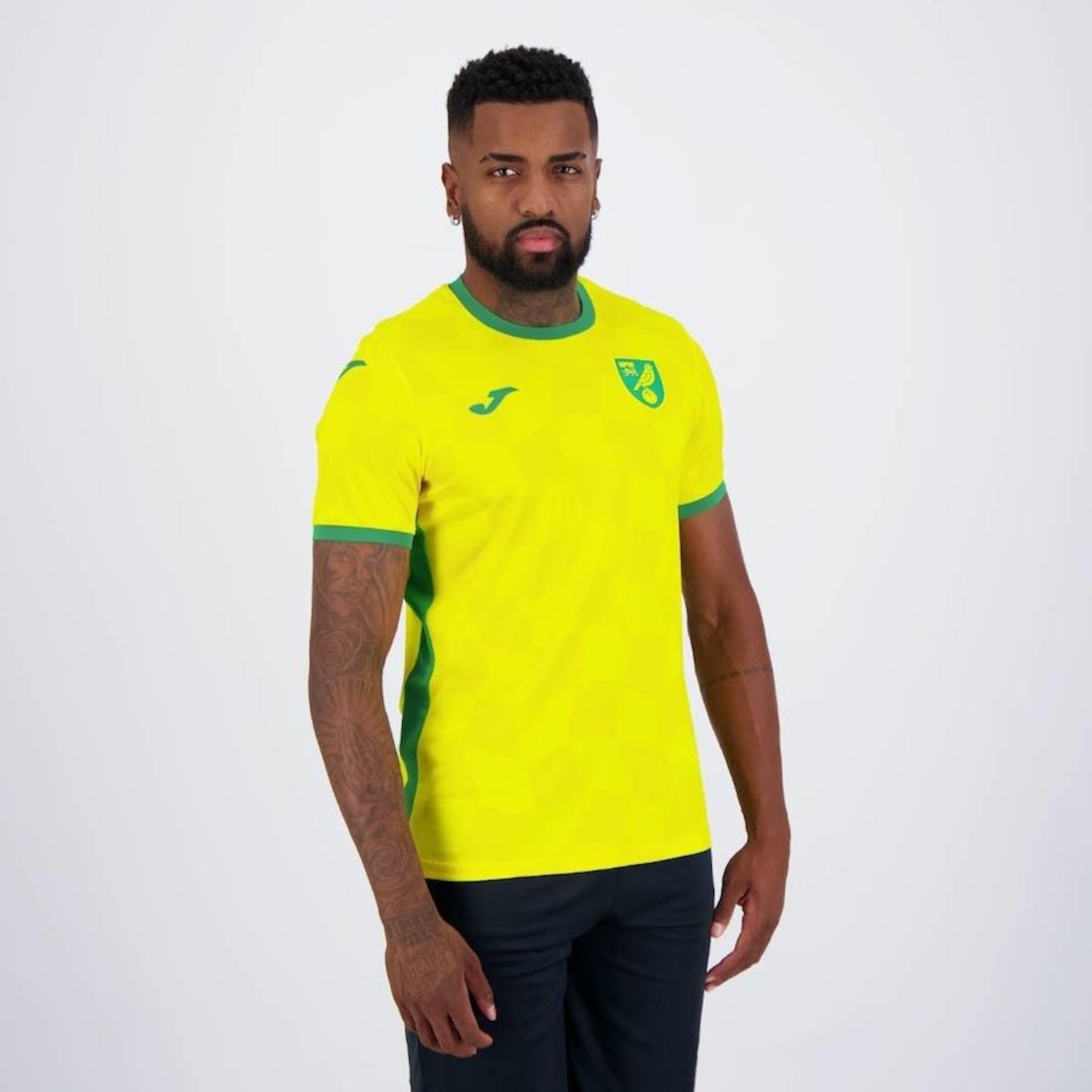 Camisa Norwich City 2025 Joma Home - Masculina - Foto 2