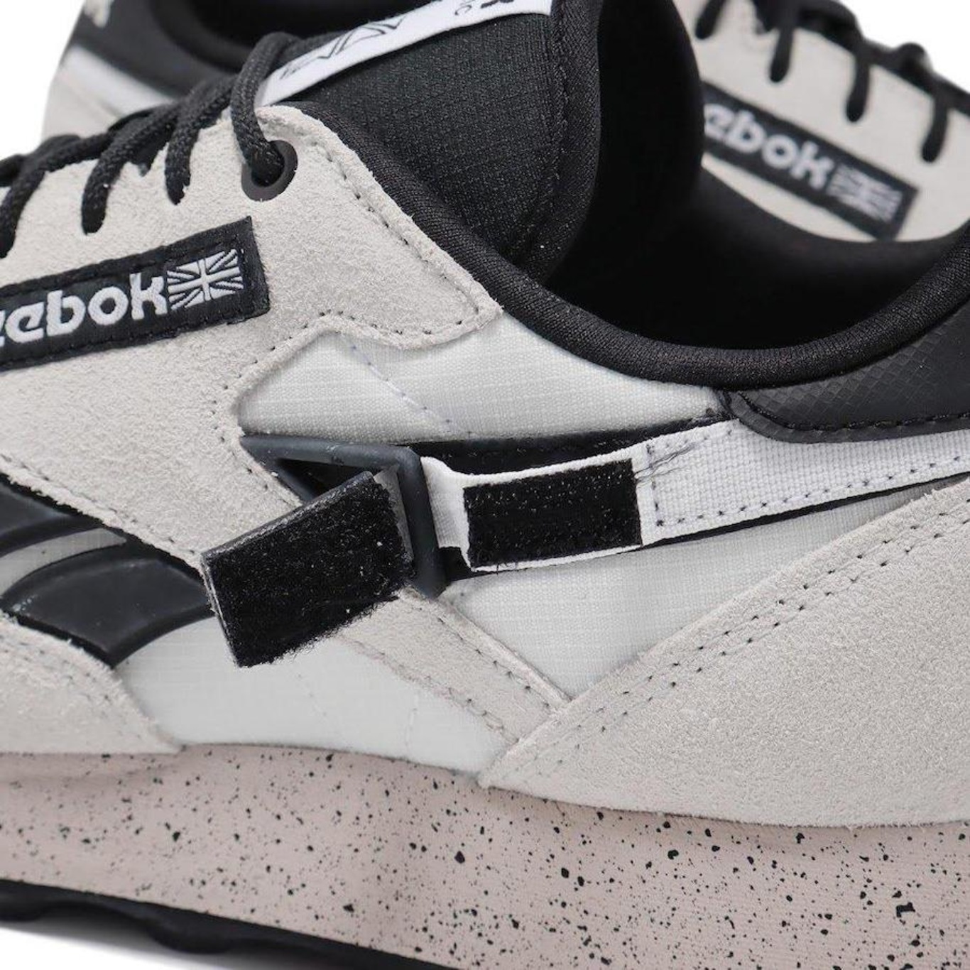 Tênis Reebok Classic Leather Winter - Unissex - Foto 4