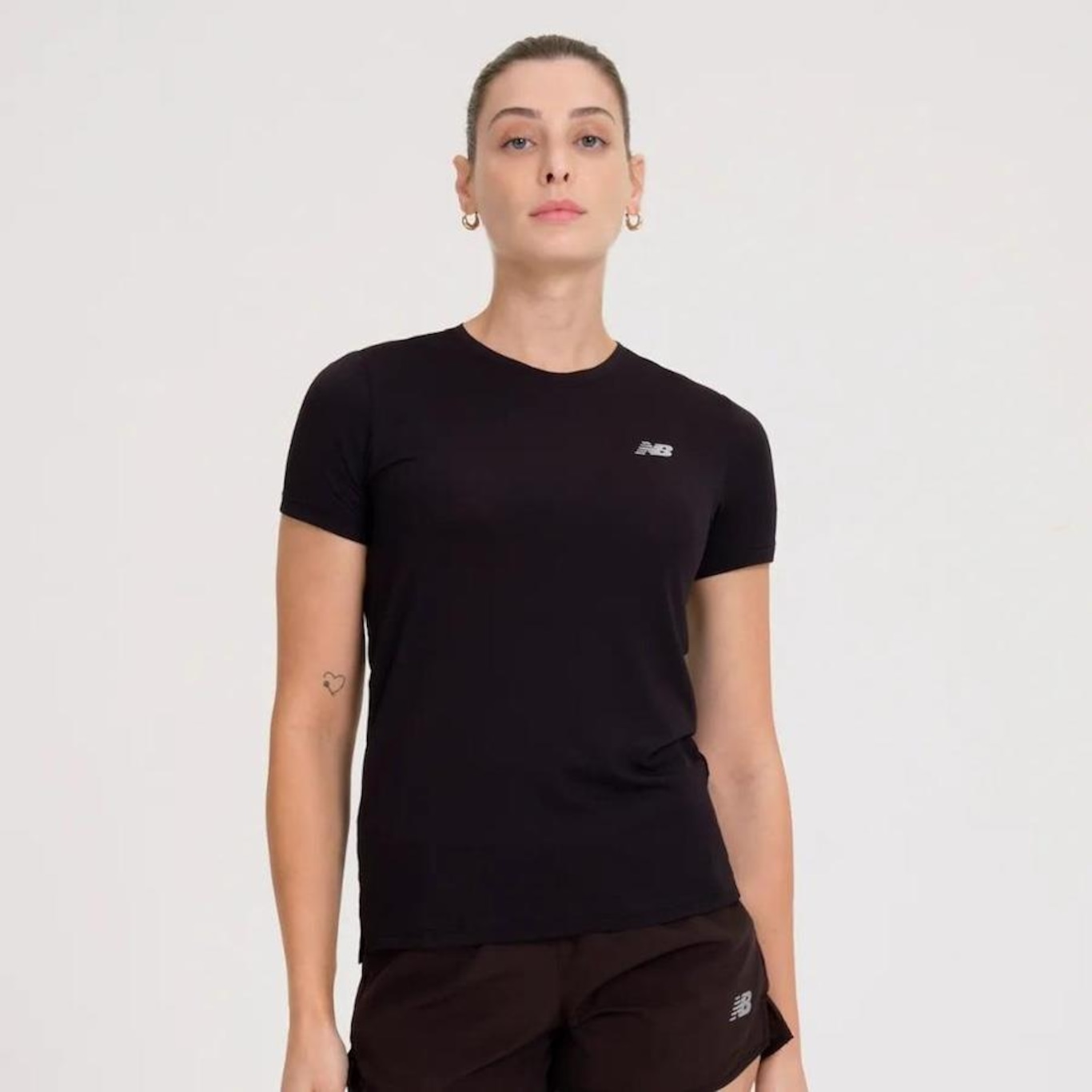 Camiseta New Balance Sport Essentials - Feminina - Foto 1