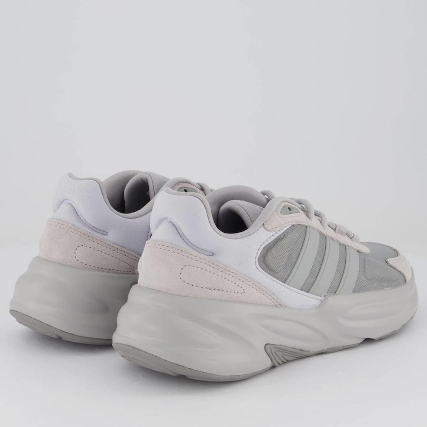 Tênis adidas Ozelle Feminino - Foto 3