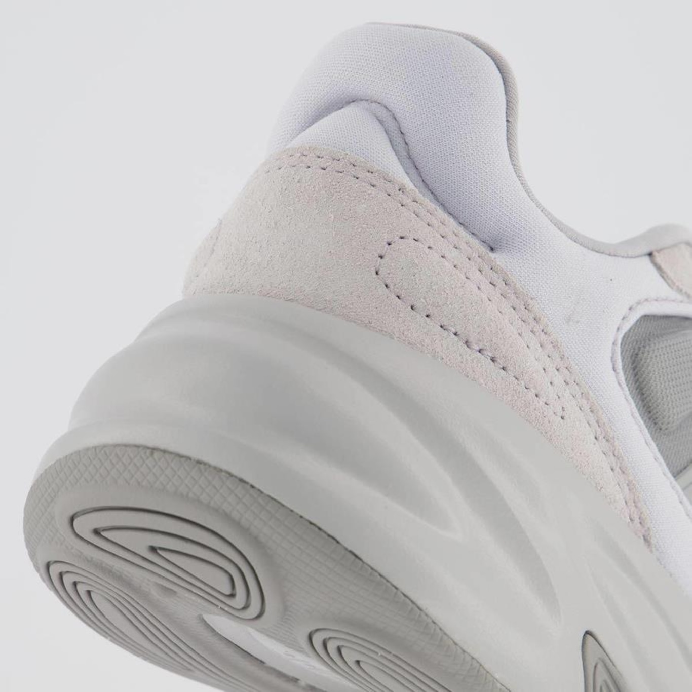 Tênis adidas Ozelle Feminino - Foto 6