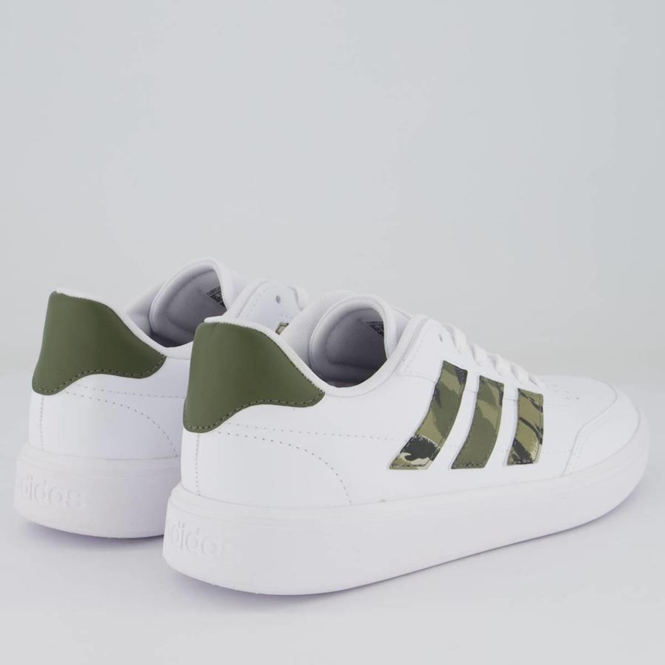 Tênis adidas Courtblock Masculino - Foto 3