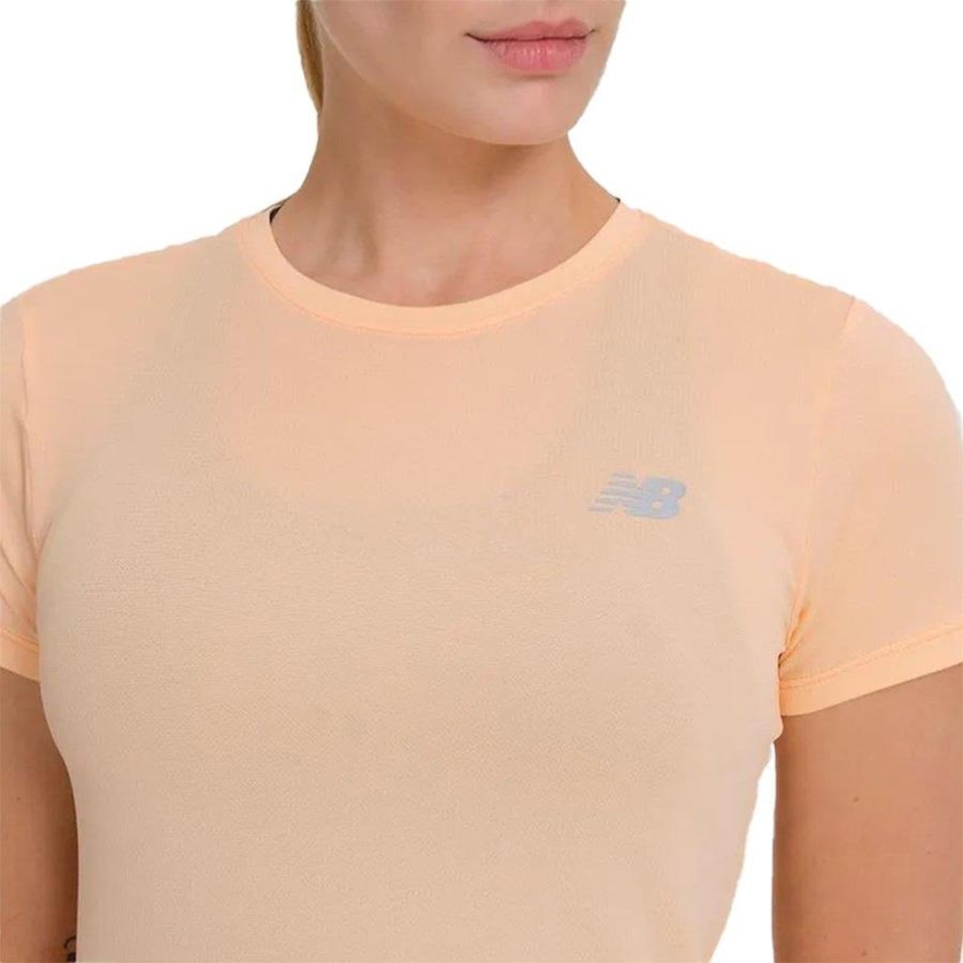 Camiseta New Balance Sport Essentials - Feminina - Foto 4